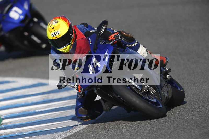 /Archiv-2024/02 29.01.-02.02.2024 Moto Center Thun Jerez/Gruppe gruen-green/44